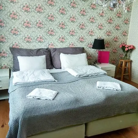 Skuteviken Anno 1790 Apartman *